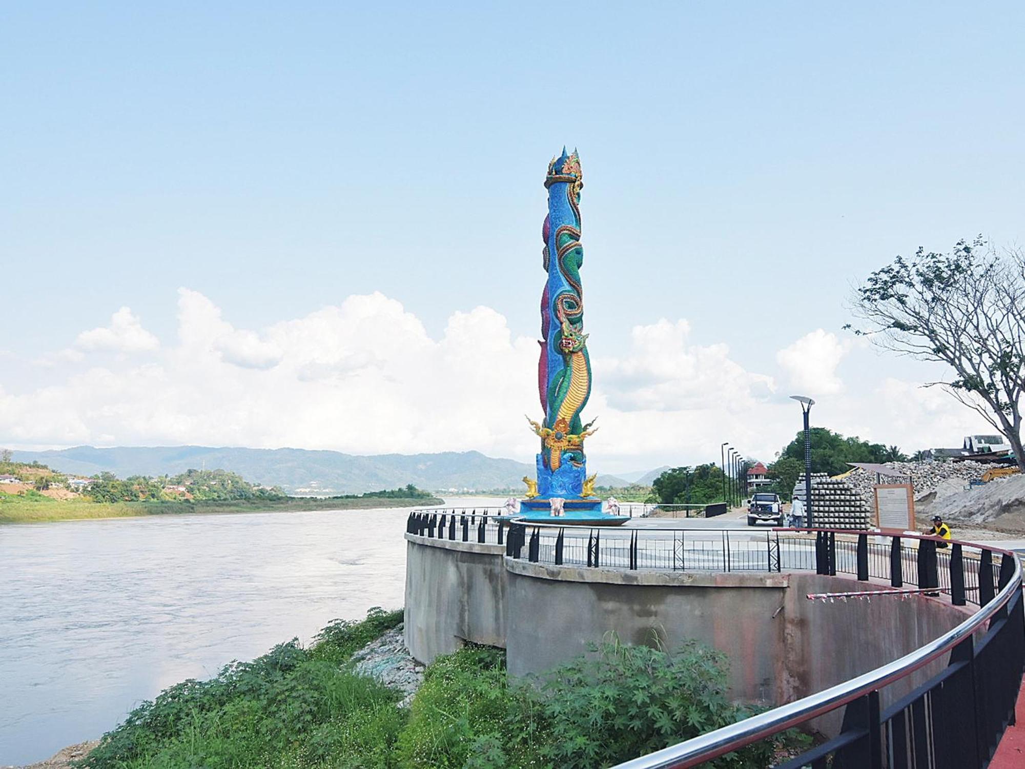 Fortune Riverview Hotel Chiang Khong Exterior photo