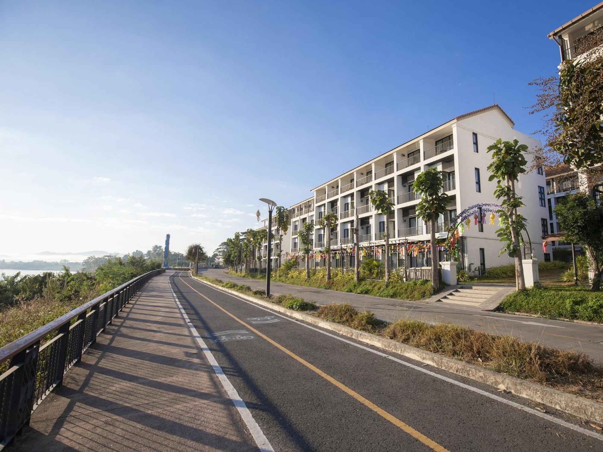Fortune Riverview Hotel Chiang Khong Exterior photo