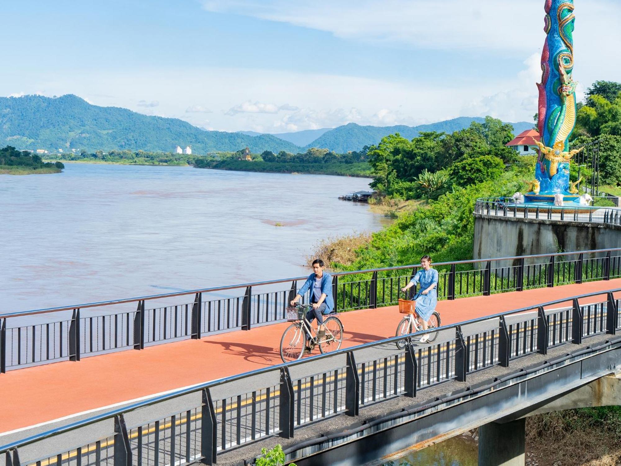 Fortune Riverview Hotel Chiang Khong Exterior photo